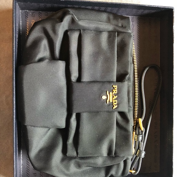 Prada Tessuto Nero Wristlet 1N1422 - Picture 1 of 8